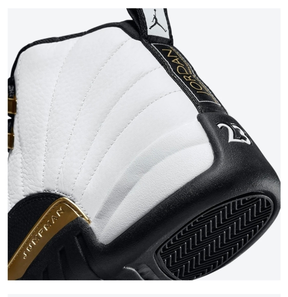 Air Jordan 12 Retro Royalty - Picture 14 of 17